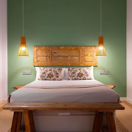 Ambrosse By * サン・セバスティアン